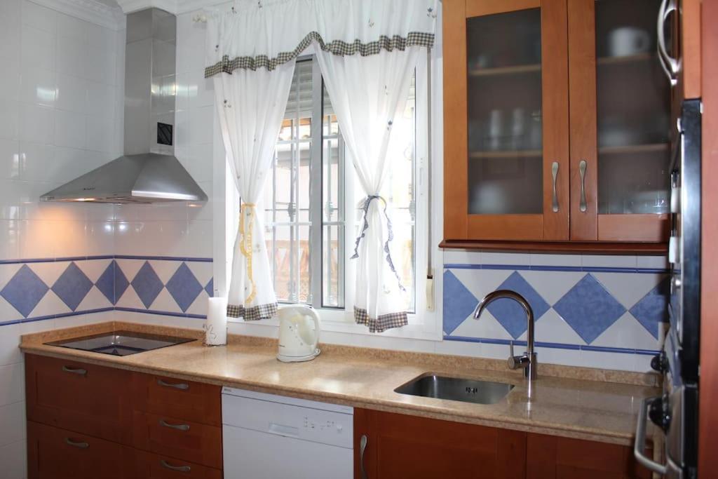 Casa 4 Dormitorios En Ayamonte Luaran gambar